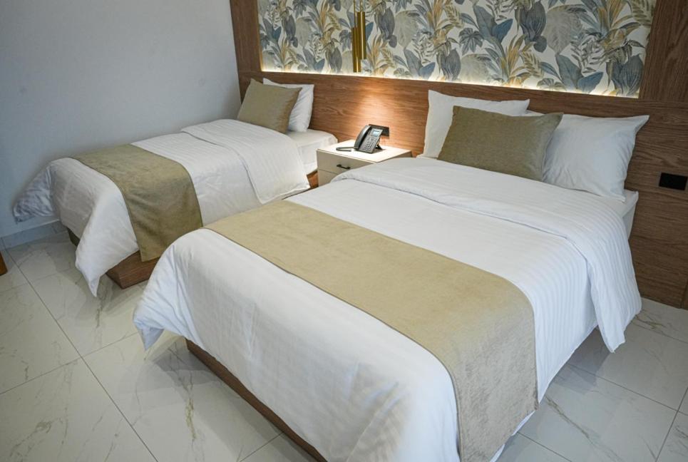 Noea Hotel Pinas Kültér fotó