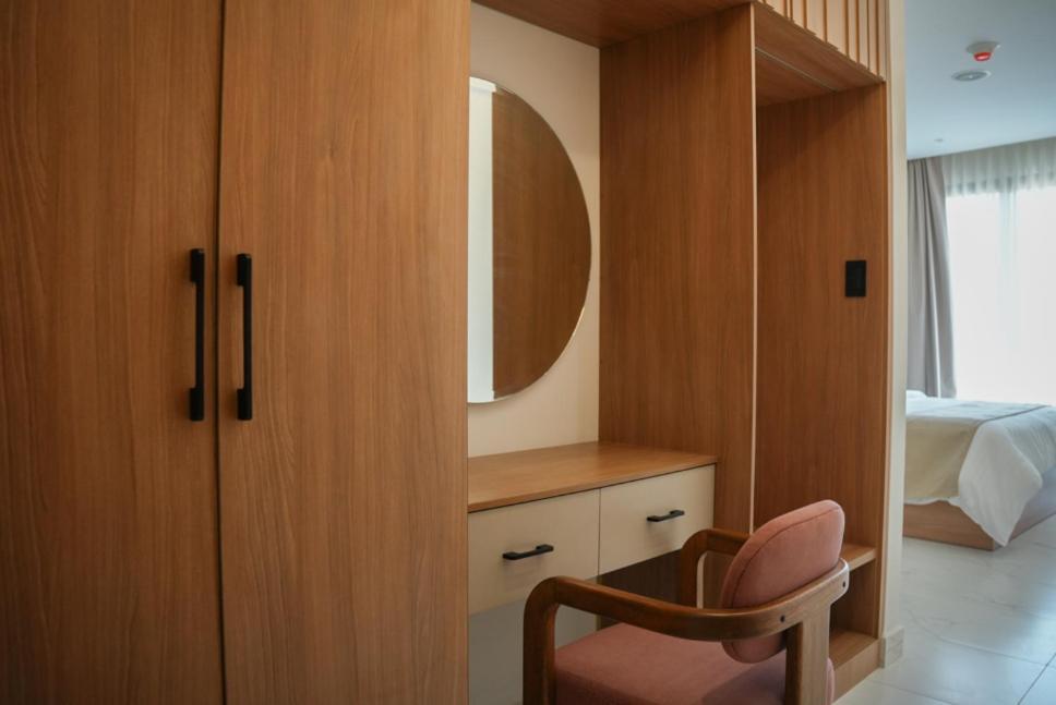 Noea Hotel Pinas Kültér fotó