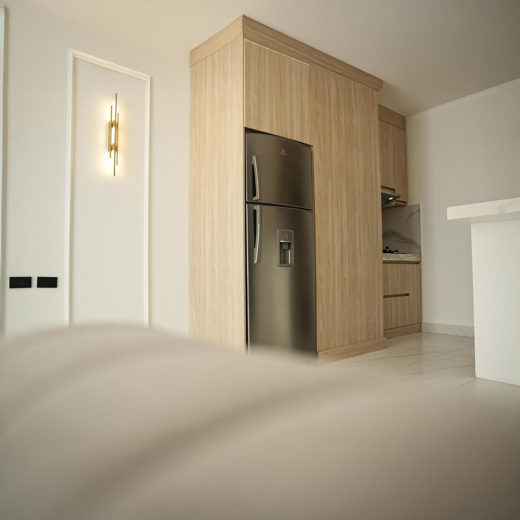 Noea Hotel Pinas Kültér fotó